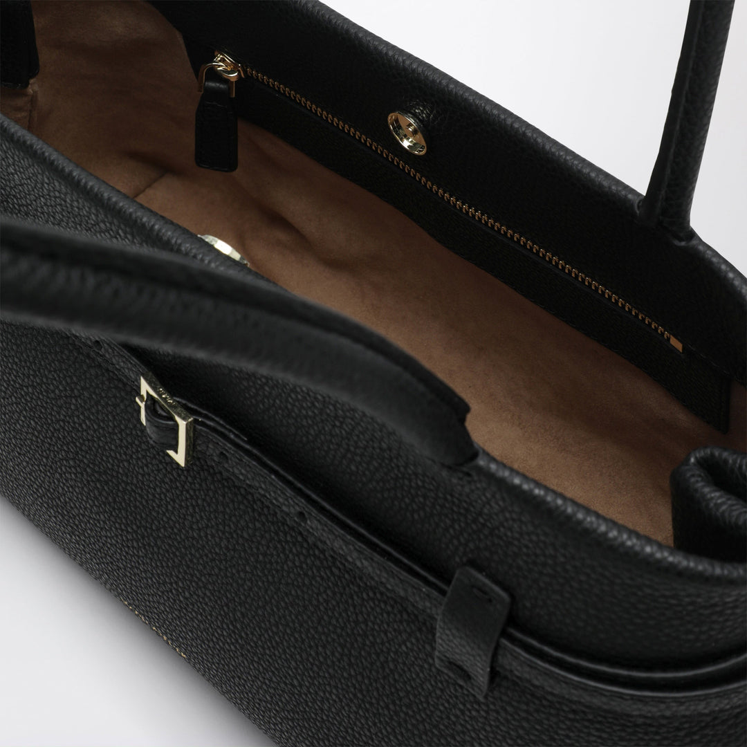 Manu Atelier Apparel & Accessories - Nero | 8a4f9ad1828f49808591d1ee36d7becd43a54932