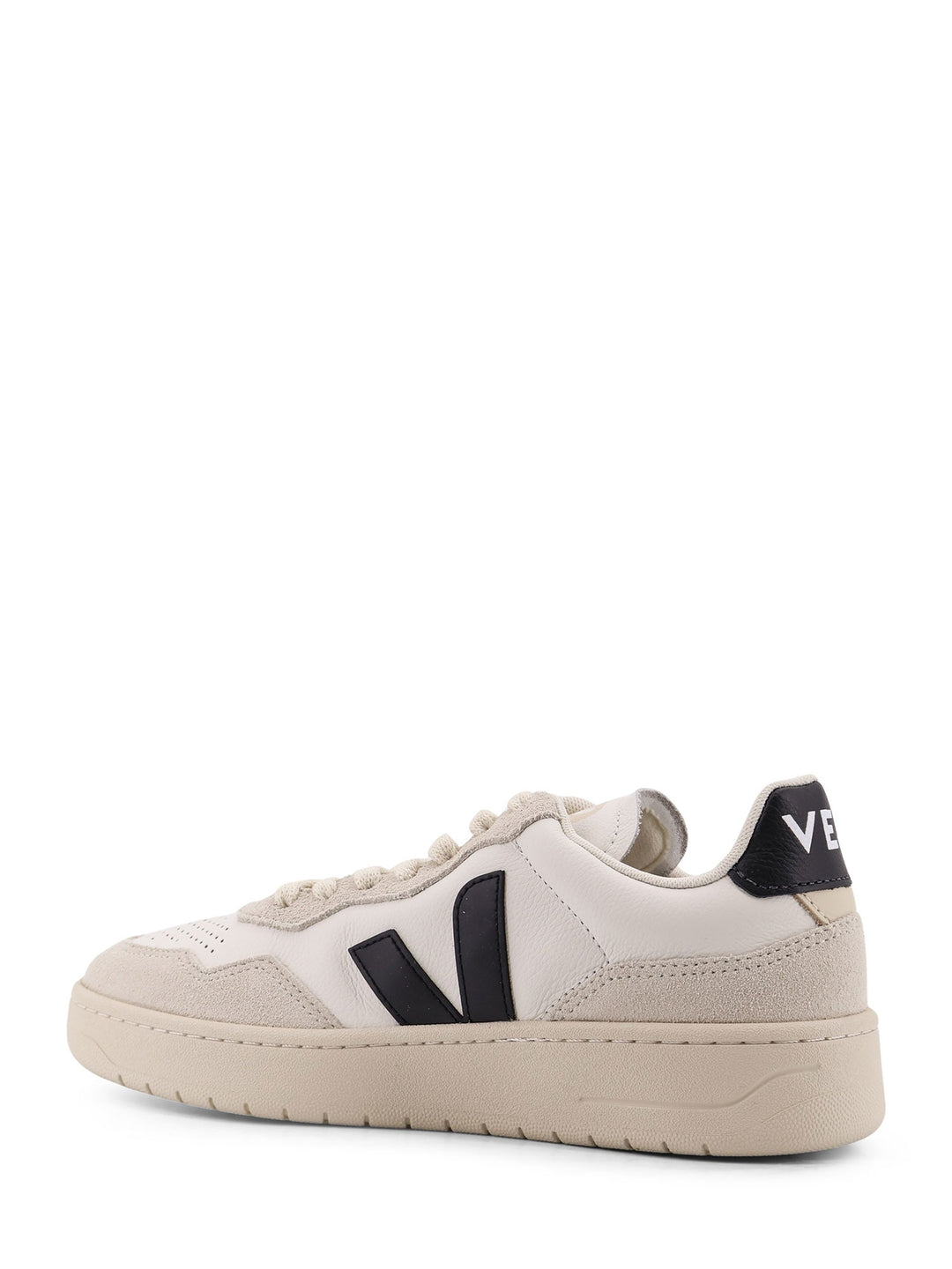 Veja Sneakers - Chiari e Naturali | 74fda3e586deed0cfda3d13abd4ff25ff76c18f3