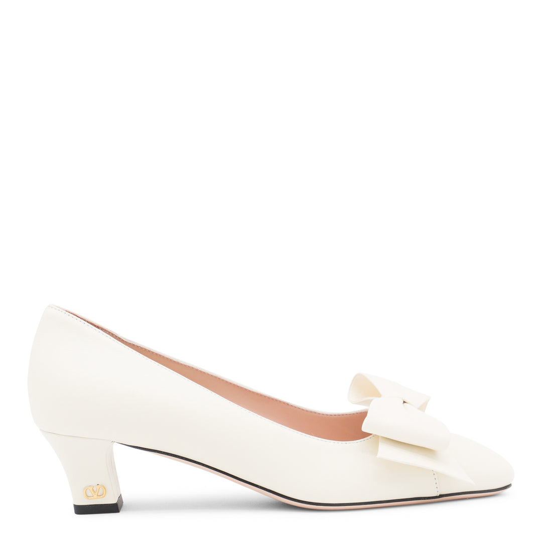 Valentino Garavani With Heel - Light and natural | f99f9e5fa237a1fb5eae16784f5ee09fcae242a1