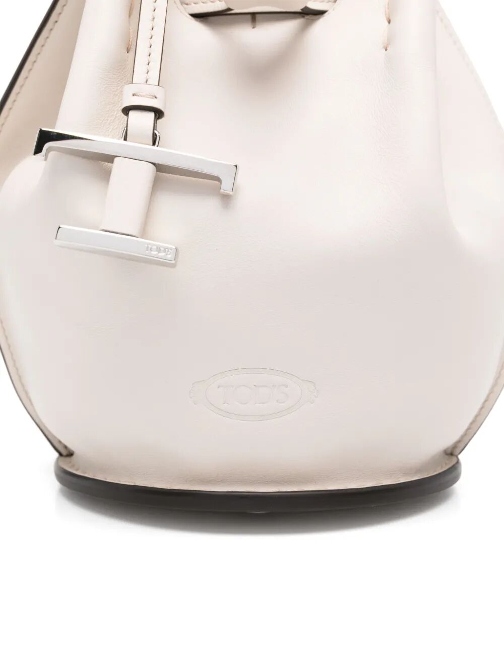Tod`S Totes - Nude & Neutrals | 4fe09688db4b0f69e6cb119c4bf0bc078d5f83b2