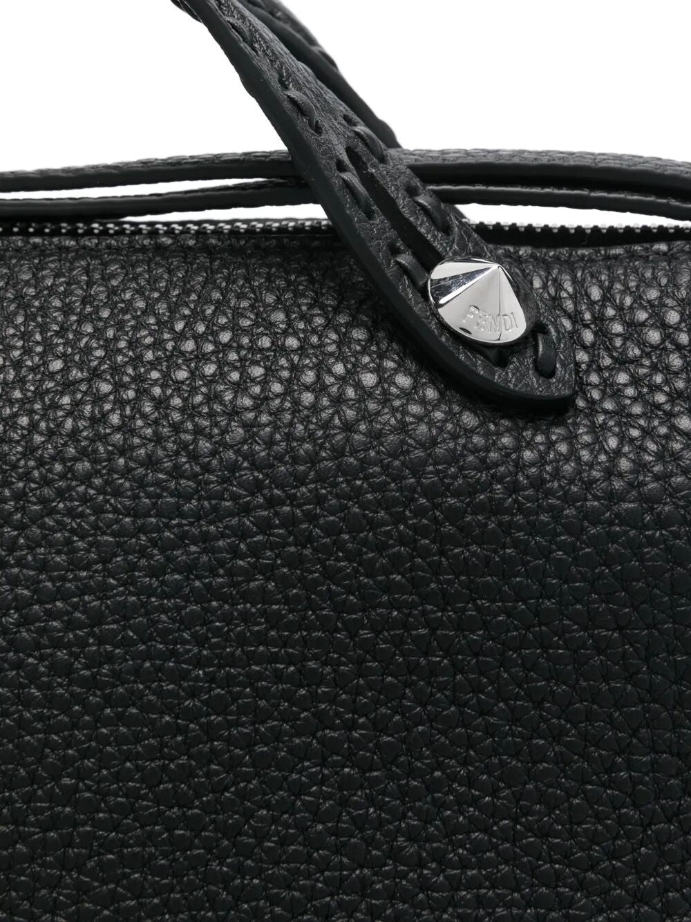 Fendi Totes - Nero | 3065345dd10a816583256059bb0dfe664a9425be