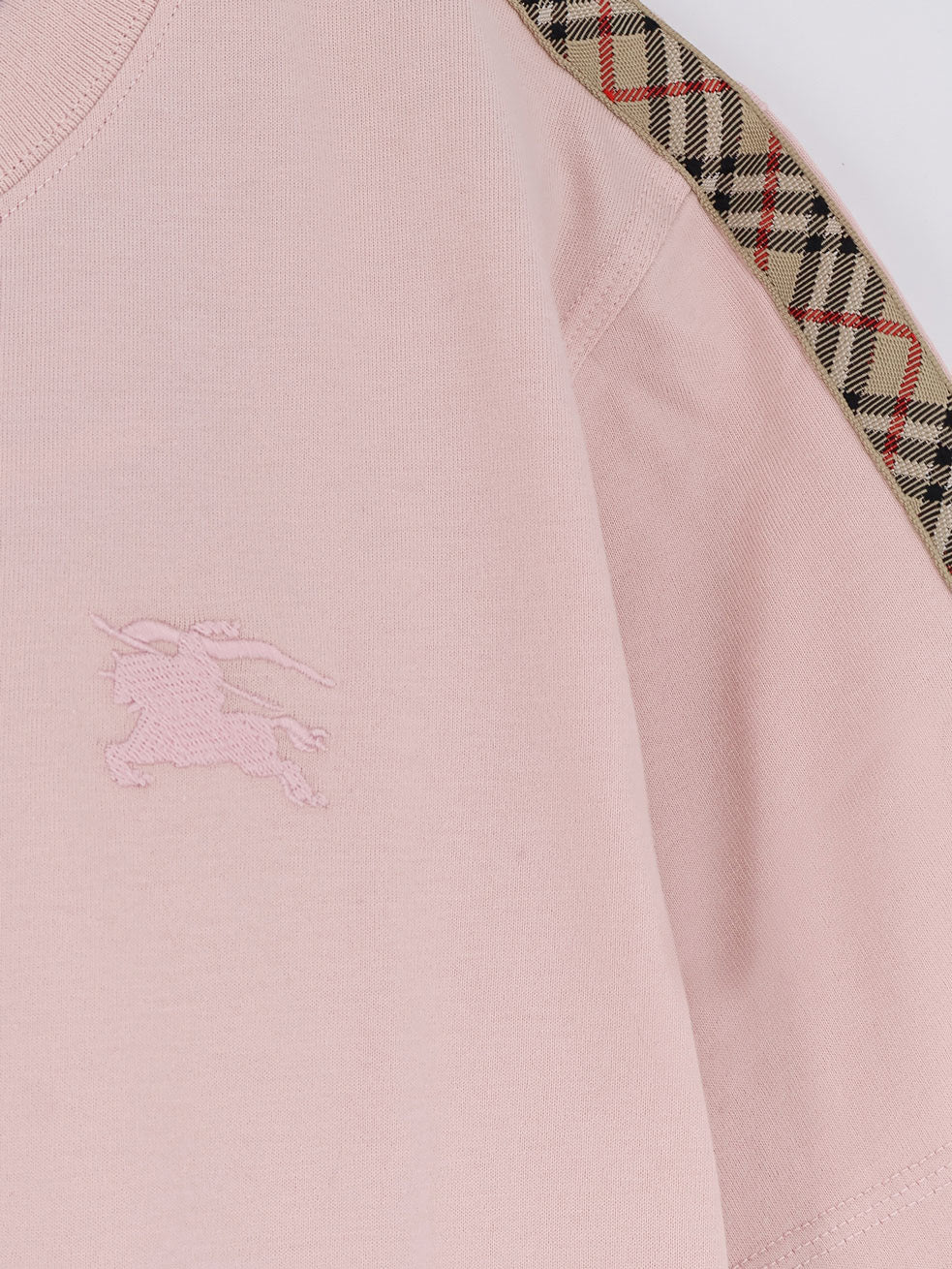 Burberry T-shirts and Polos - BOUQUET | 9fd53b42974aec8a4861aad0b5a62640f30ee3b1