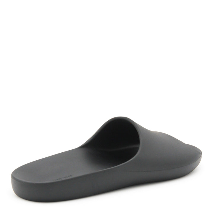The Row Flat shoes - BLACK | d695b63b420a0818957de79559e561757dadaac2
