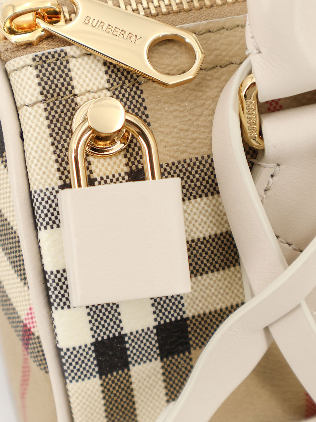 Burberry Bags - Chiari | 97c704056e55157884d7758c10d22e0917c8925d