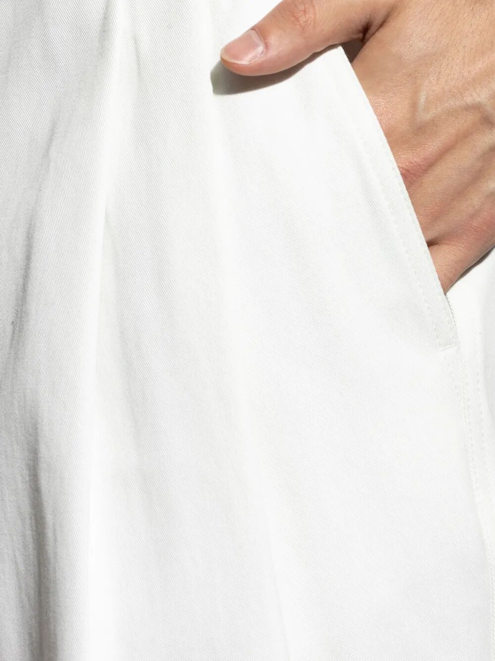 Givenchy PANTALONI - Bianco | 1fb40fb50449d43eeed4cacb57ca6c83ea67c635