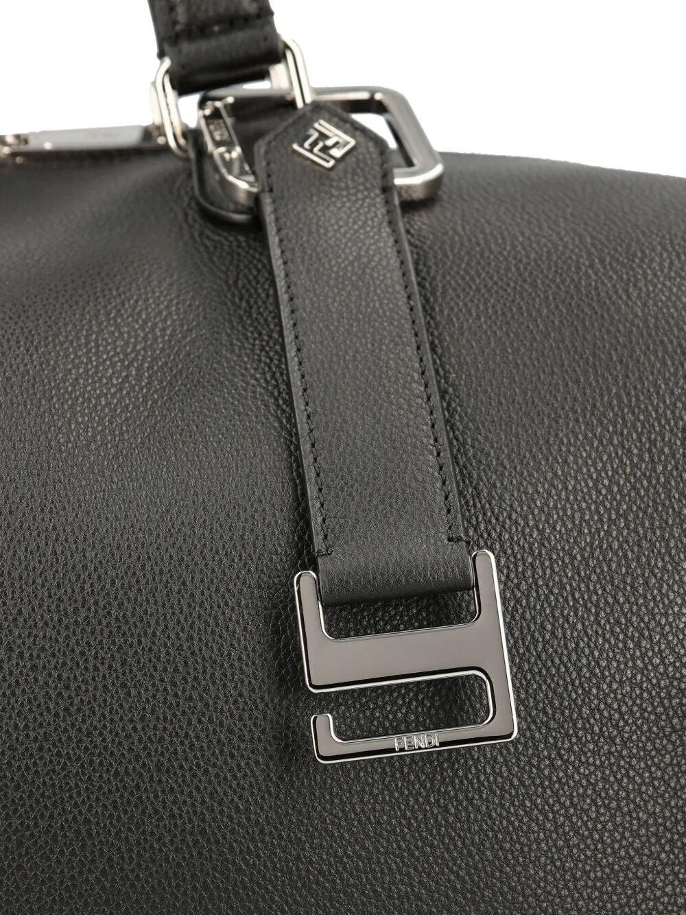 Fendi Totes - Nero | b33ca92390565d85242d587e49a3a6fdfad69952