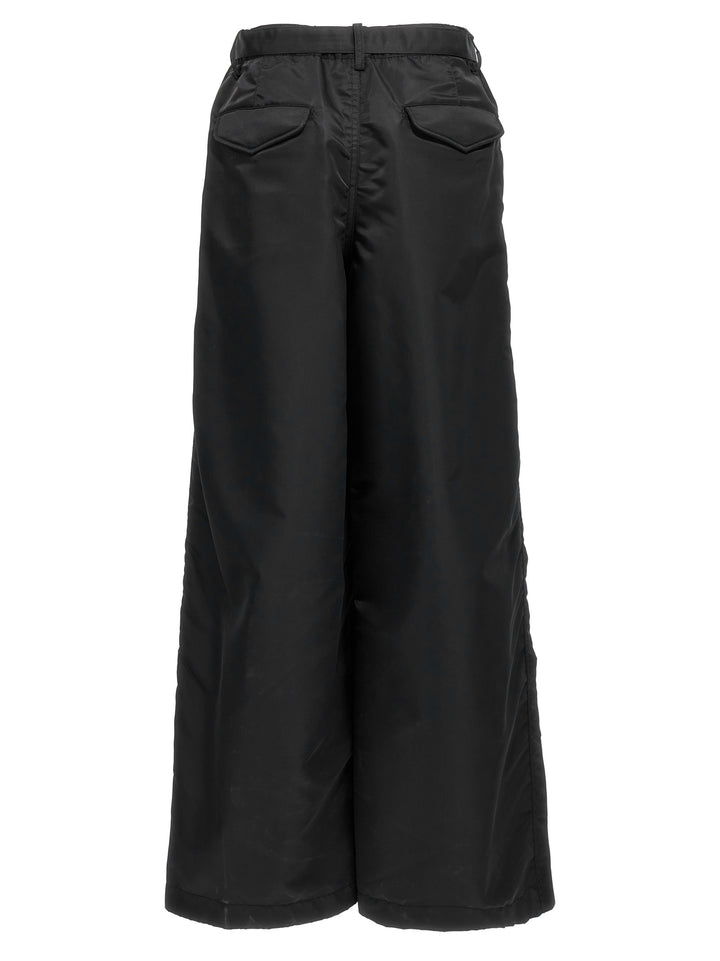 Sacai Nylon Twill Pantaloni - Nero | a73ef21a4f435d64eccf38ad79089c95acb57974