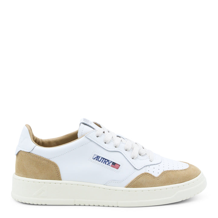 Autry Sneakers - WHT/COPPER | d61a6509f23d7d9140809e9c10a15cc213f172dd