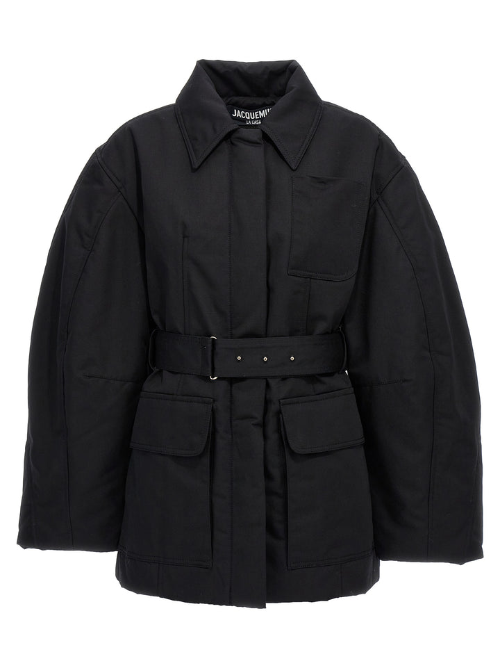 Jacquemus Le Blouson Bari Puffer Jackets - Nero | 3bdba23c1e38c48f34e315444caebb834a6724f6