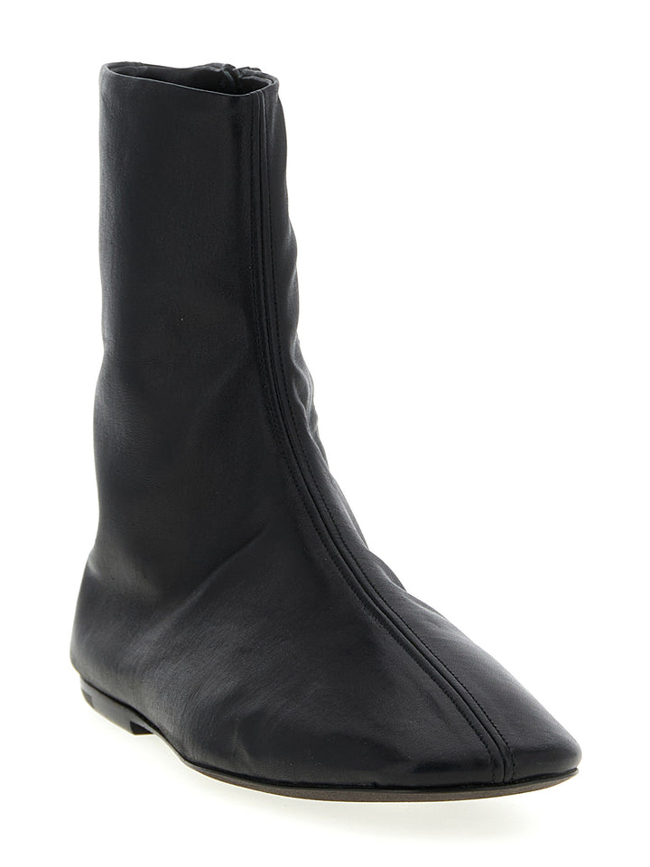 Dries Van Noten  Leather Ankle Boots Stivali e Stivaletti - Nero | abcf8e52578ff8b06a49b77fd42f39ac2a0039b6