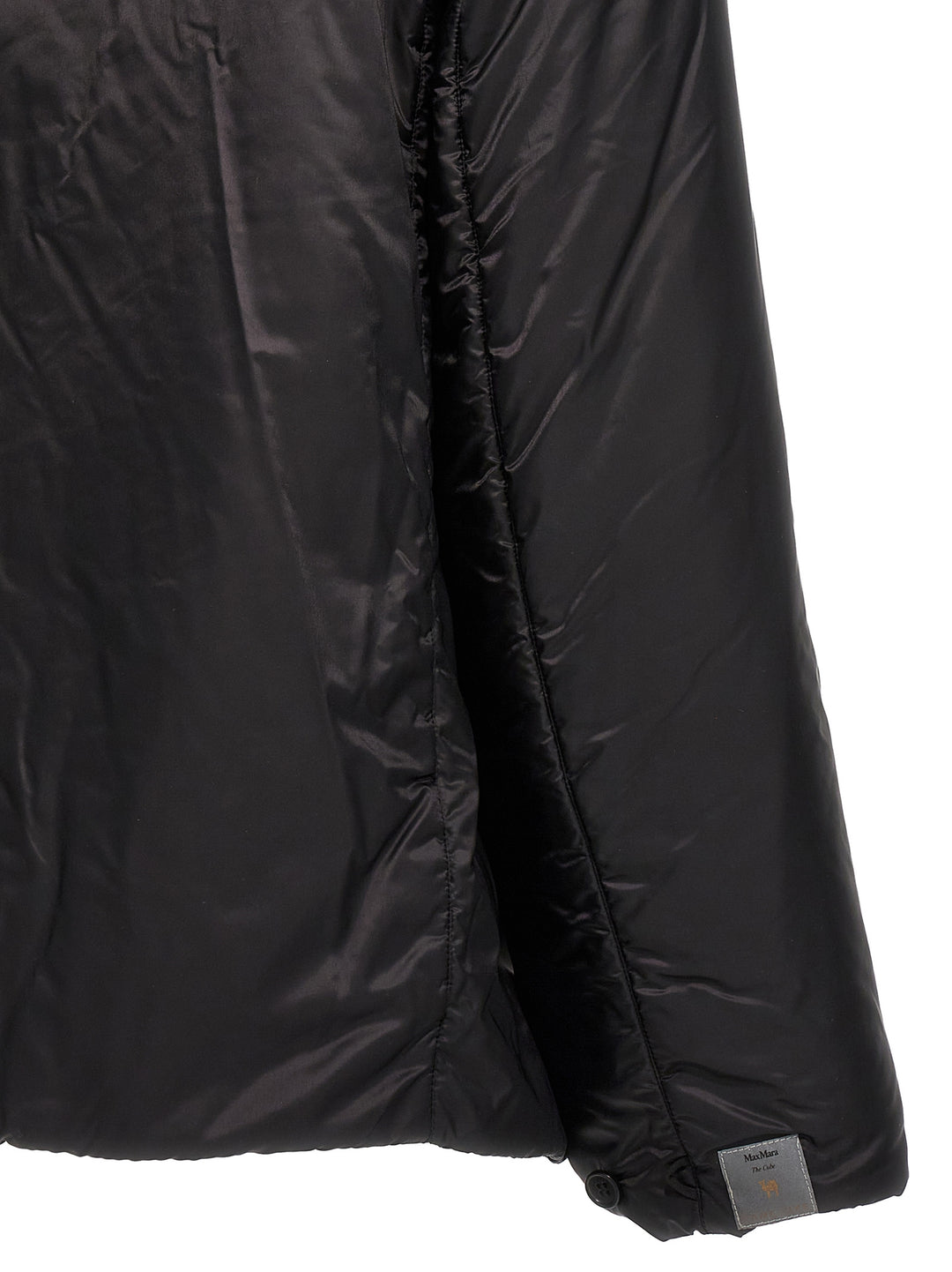 Max Mara The Cube Greenh Puffer Jackets - Nero | 9d3cd3b9d5fd9bf103236265af5b35a485601e7e