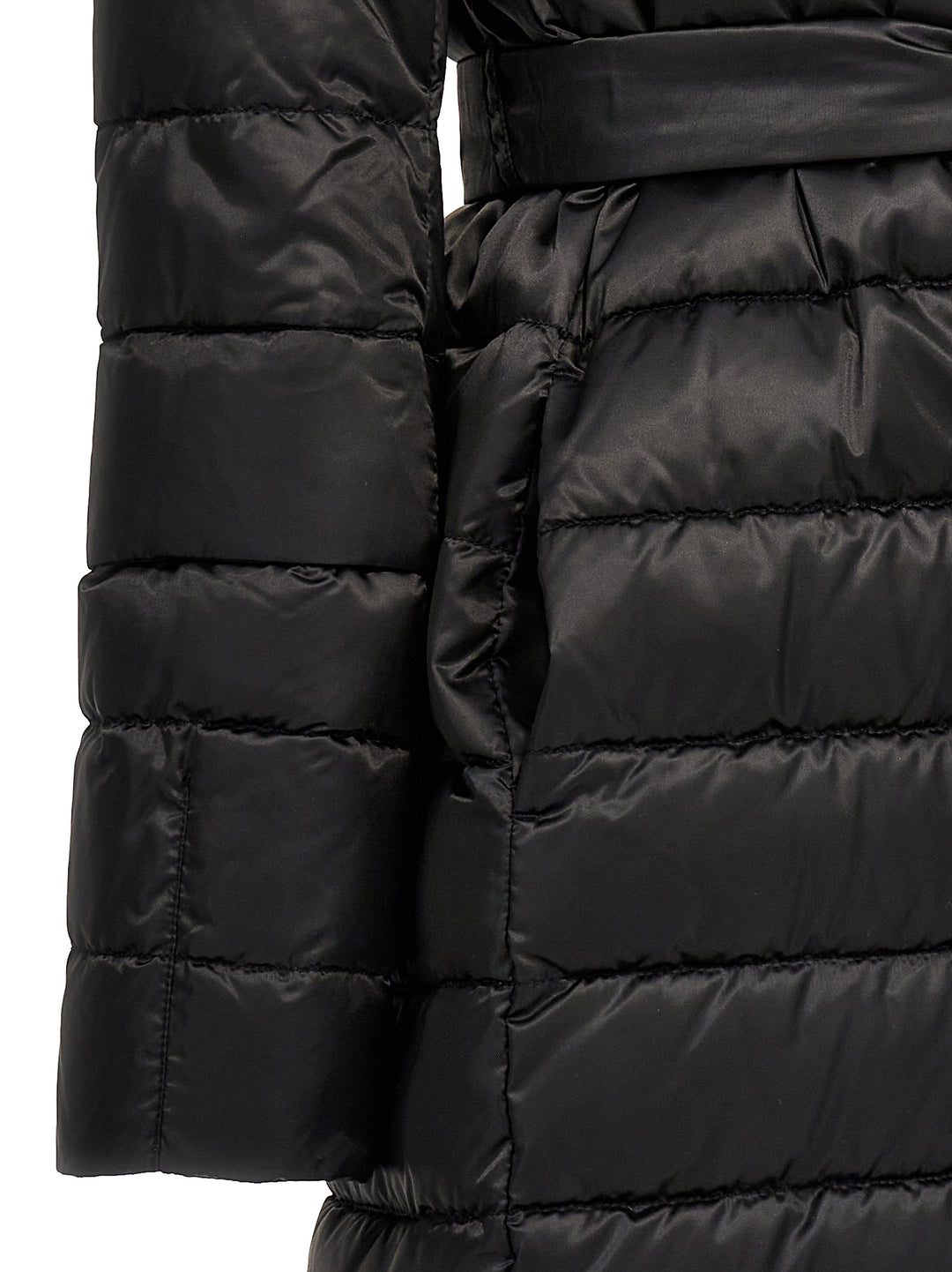 Max Mara The Cube Novef Puffer Jackets - Nero | e4e53d6d7e01167ab99227448cc09e1a49584a00