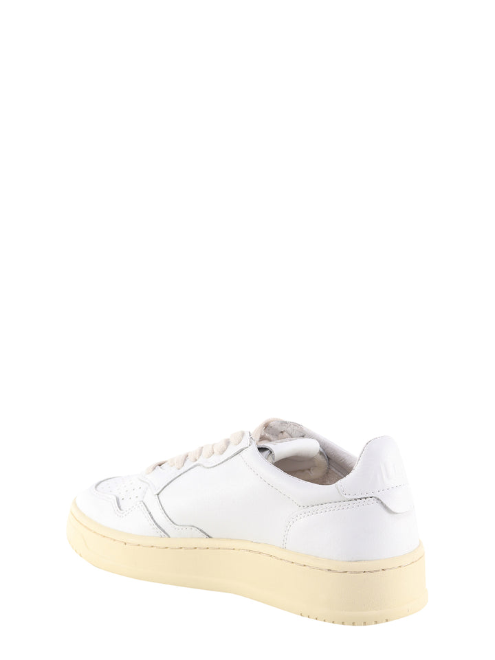 Autry Sneakers - Light and natural | 8ce95b2eb6970e0df383cee776aef5cf01d5b216