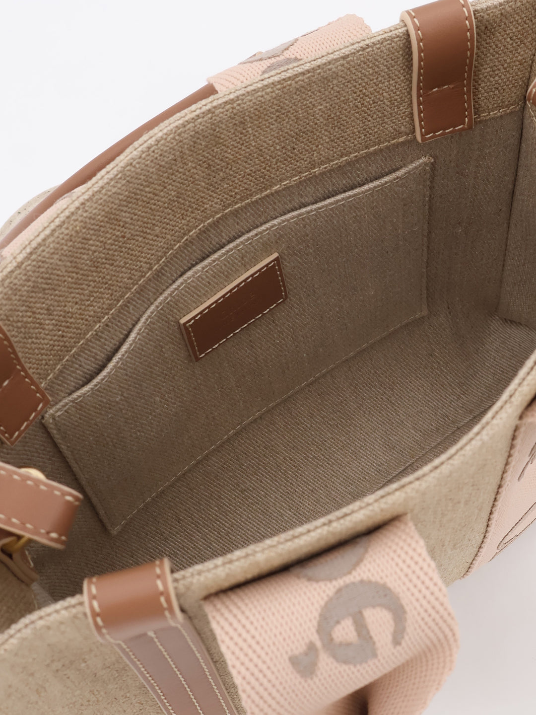 Chloè Bags - Blushy Beige | a67d2e463ba60a32fb2a8de7595c0d928fc039e6