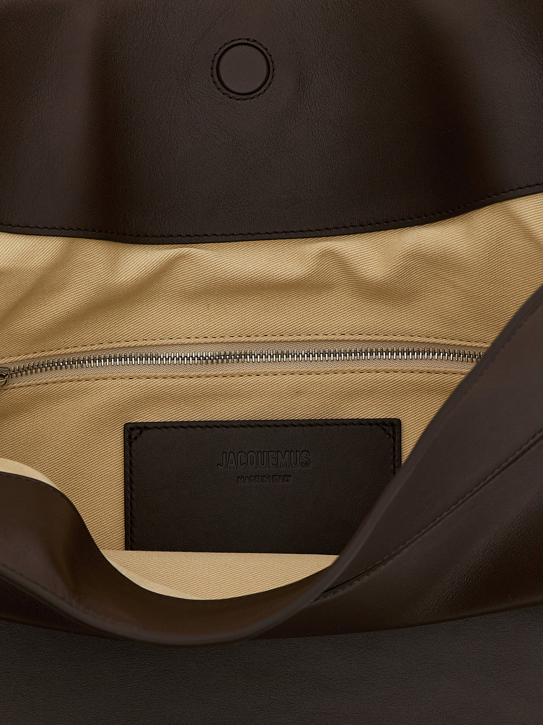 Jacquemus Le Sac Ovalo Borse a Spalla e Tracolla - Marrone | 4b46e2ae8e97c7082d606e125712e79979e83d99