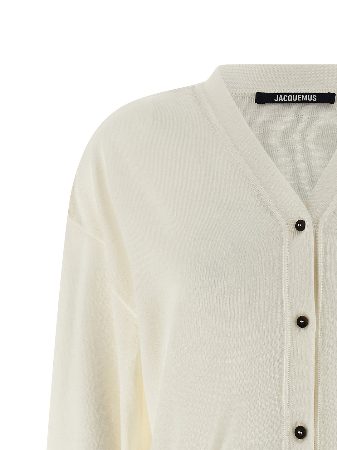 Jacquemus Le Cardigan Brodé Maglioni - Bianco | c766b4e5db61b0403125cb10b92f05670f96f776