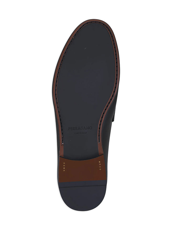 Ferragamo Mocassini - Nero | 5898a5072f2b78d6ac634c10abfdd31ee6d8a542