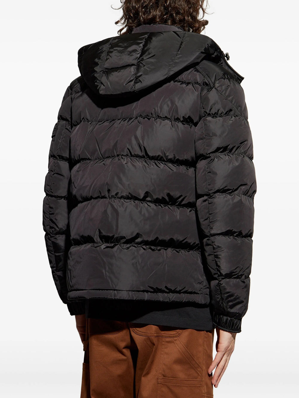 Moncler Down jackets - Nero | 2502fb29e05984532f622570fadcb845035beb1f