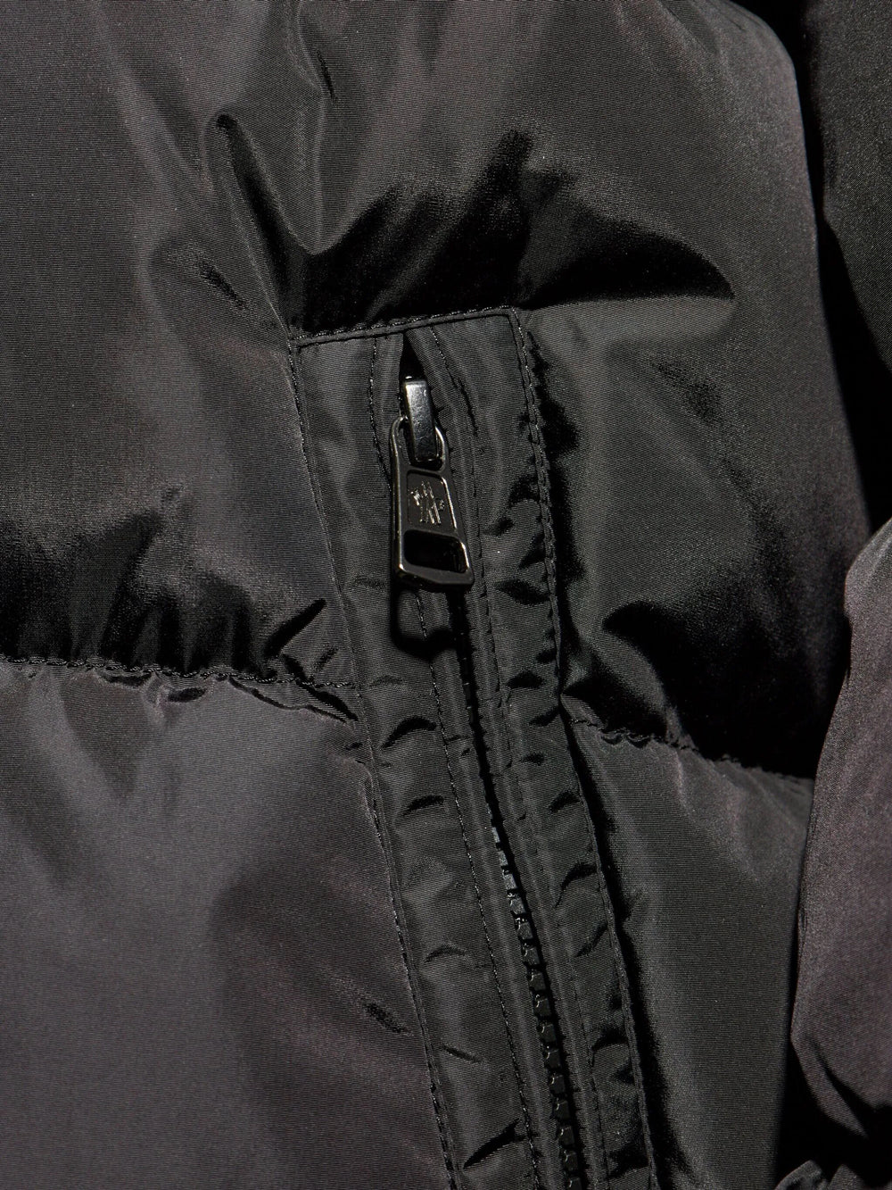 Moncler Down jackets - Nero | d084bccdda215bc290ab83c36f30f048caf1ded7