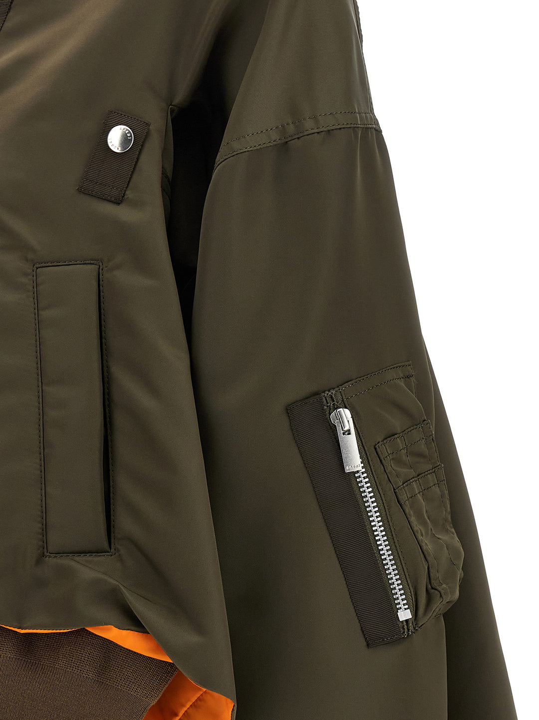 Sacai Asymmetrical Blouson Bottom Puffer Jackets - Verde | f15036bae5838b6812e799619e20fa23d1a1ae4d
