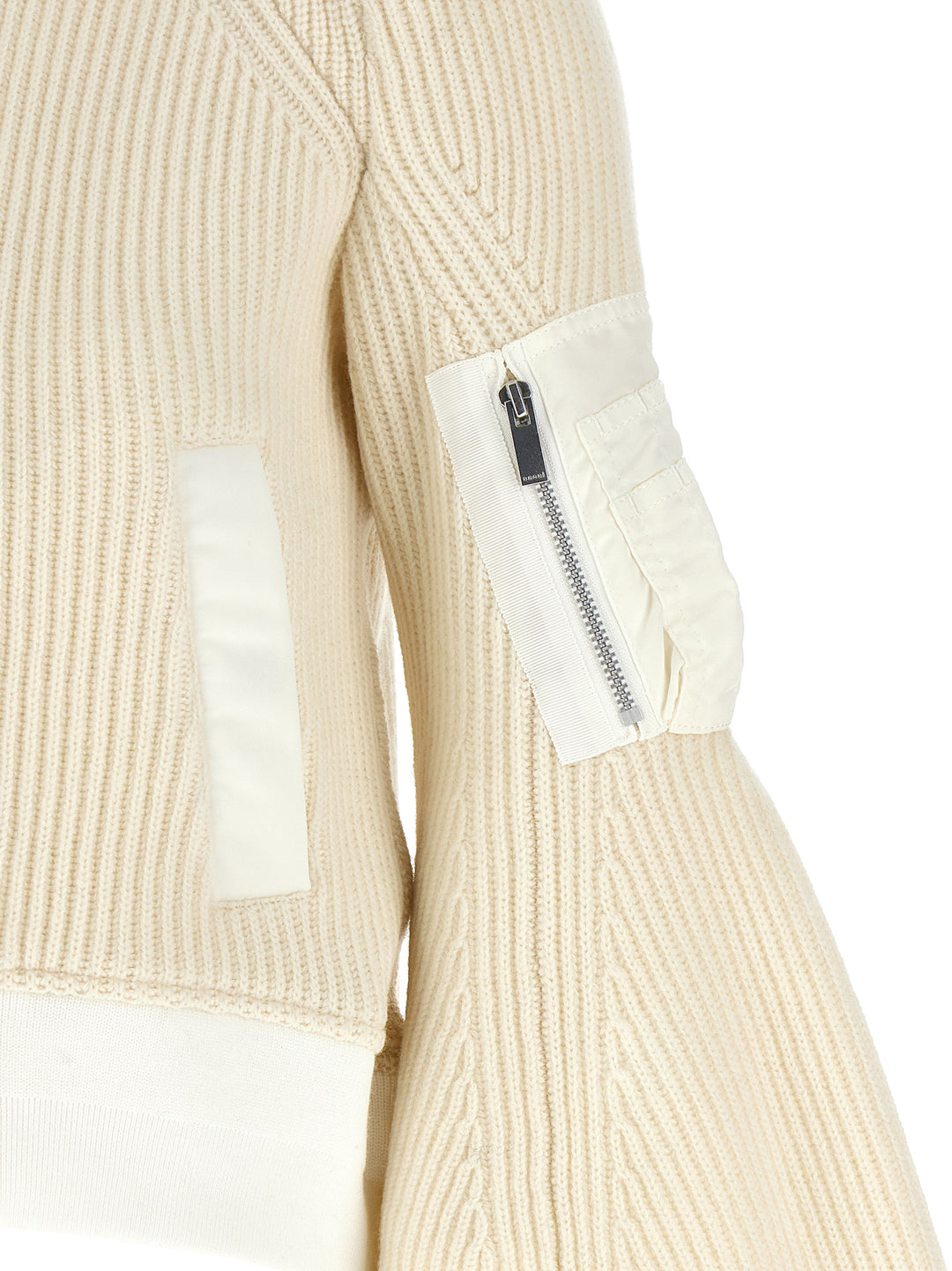Sacai Nylon Twill X Wool Knit Puffer Jackets - Bianco | f9f2843d7a258e0598ff7132511d2edb971f6826