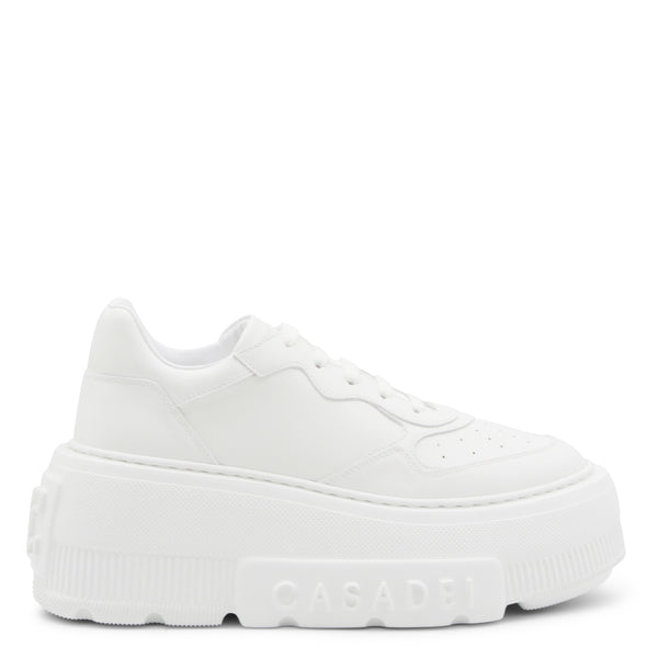Sneakers Chiari E Naturali