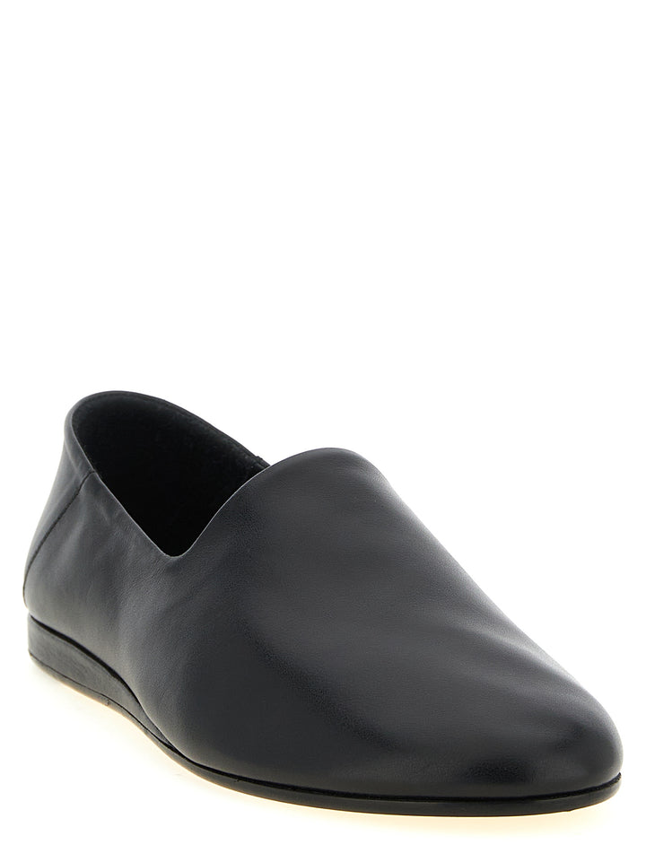 Jacquemus Les Pantoufles Flat shoes - Nero | 25b5ceb0a2651a26dc40c6d25f7afdbcd05b51a2