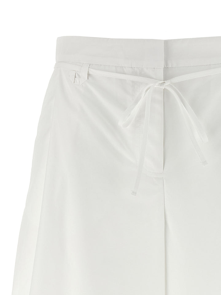 Jacquemus Le Short Marin Bermuda e Short - Bianco | f3029de8485f998ffea21db7f021455e3108ea5e