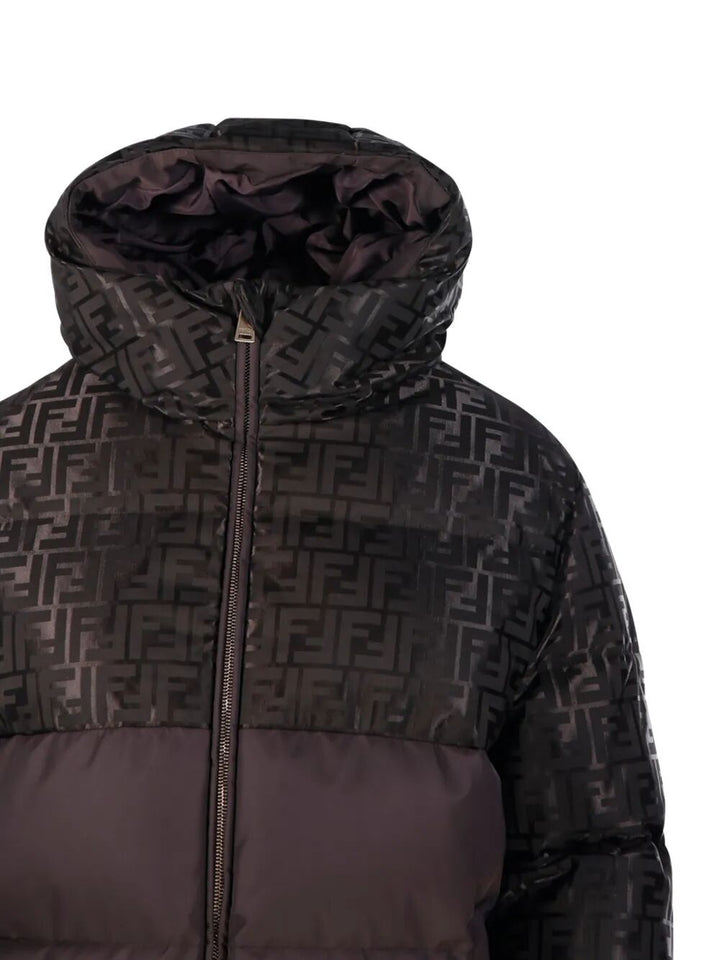 Fendi Down jackets - Marrone | 34743ea836c114c818ccd5663fcb3e0cd1035081