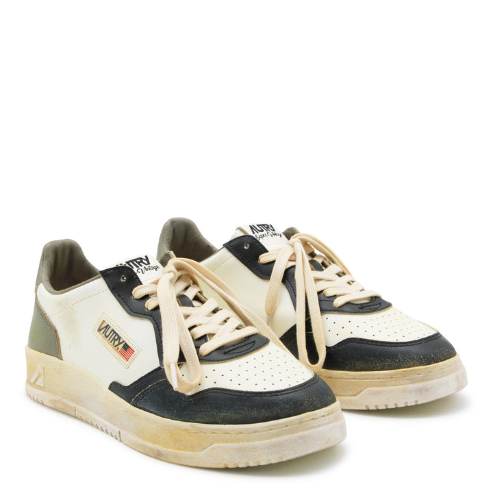 Autry Sneakers - WHITE/BLACK/COVGRN | 5a972b84791961b7e5149b99127e48840426abbc