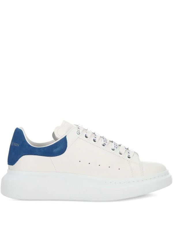 Sneakers Oversize In Pelle Bianca E Talloncino In Pelle Scamosciata Blu Avio
