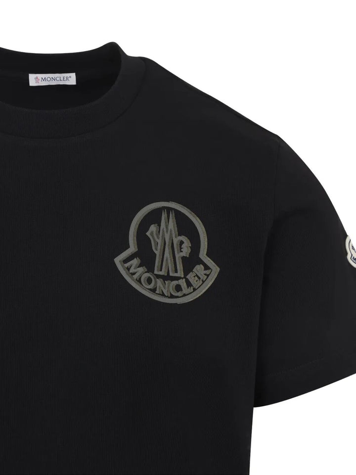 Moncler T-SHIRT - Nero | f232ce21ea3515027c8206bece131ddc21ed2ec6
