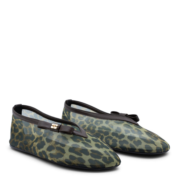 Flat Shoes Almond Milk