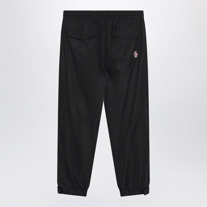 Moncler Grenoble Pantaloni - Nero | a7a4612fa43d6f5e17f09d6ff82cae90688ac01d