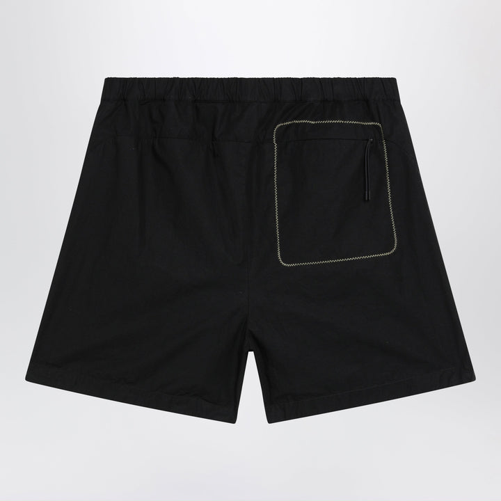 Moncler Shorts - Nero | 4f1fa77c4c4847f24b6a03b4172d74f95162ab11