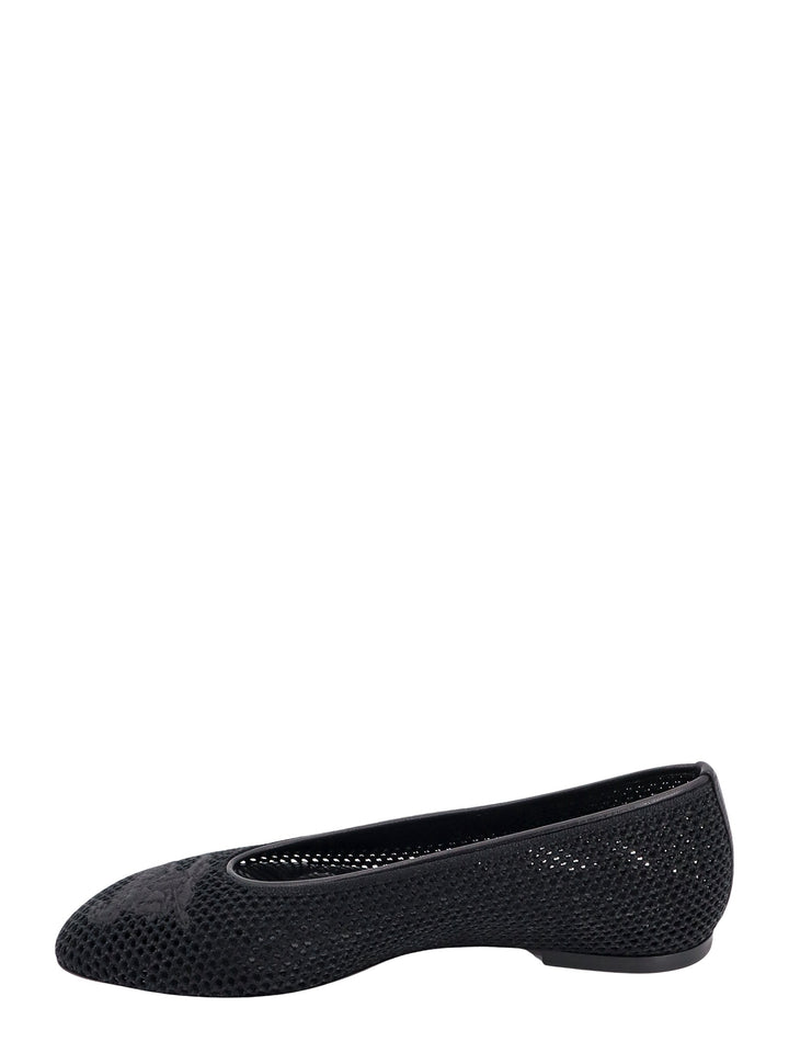Burberry Flat shoes - Blacks and greys | cd54a3d8ee8fbbe41671b64c087ff8b8c4d57460