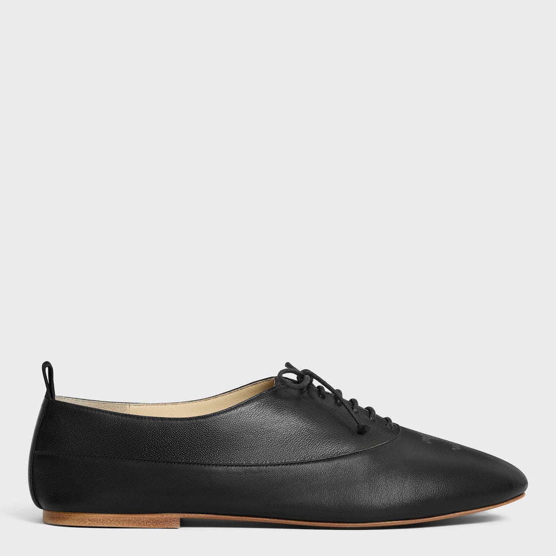 Celine Apparel & Accessories - Nero | 5a782652597a922d64db113628297a5c6bfe4320