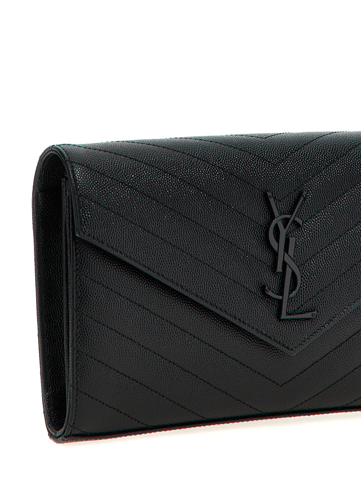 Saint Laurent Cassandre Clutch - Nero | a564948e06d1f3d9a28eda196f42229b7648b9b9