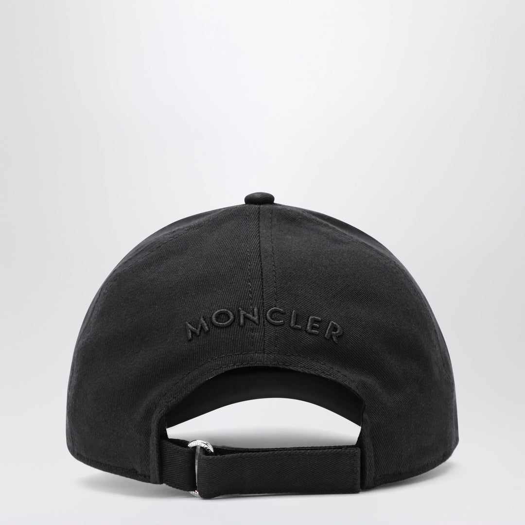 Moncler Cappelli - Nero | 8371d74c8acf7e4882f8b403467281c62f653102