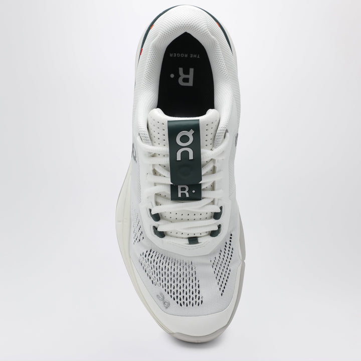 On Apparel & Accessories - Bianco | b791a8e5254b262ee58a1520732c8b7401bfe347