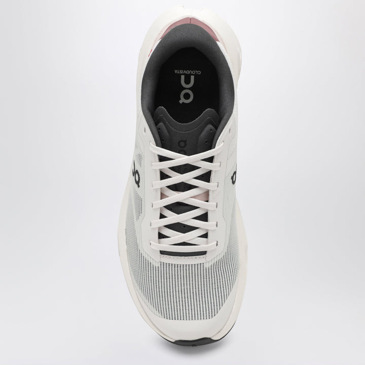 On Apparel & Accessories - Beige | d8bcb56133587ff6b10fec275cae4636ca48e87d