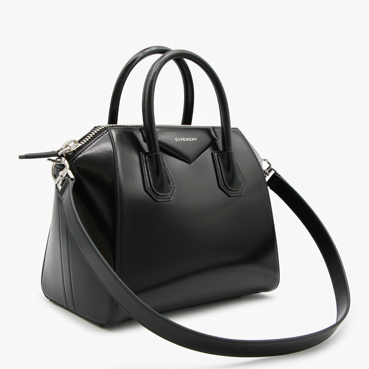 Givenchy Bags - Nero | 888f2f7c1d39f87b72ff017ece27a058215b6d19