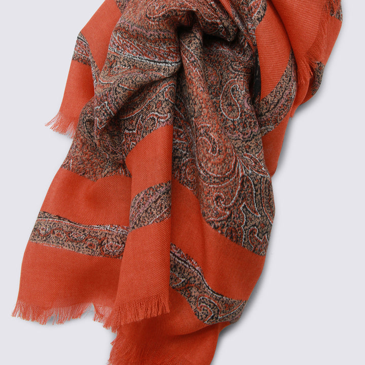 Etro Scarfs - Marrone | 557d051d2276555a8a0440f321212b7c21fd6dbf