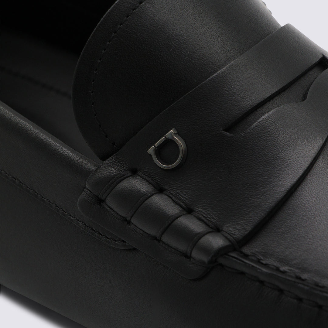 Ferragamo Flat shoes - Blacks and greys | dd3983e2357e860fe0b799f1367cbc4088b8c4c1