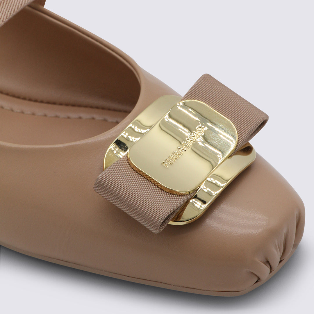 Ferragamo Flat shoes - Light and natural | eb7f72b92e9e710516e510a53e7d2b5f5fe0f4ff