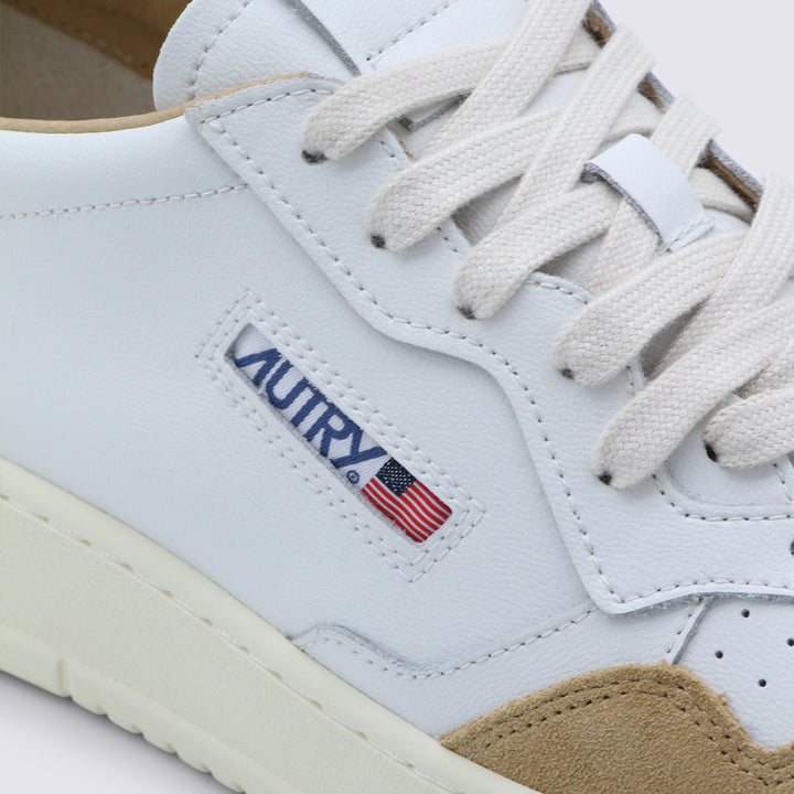 Autry Sneakers - WHT/COPPER | 62c12576aedd0db0b9a3c287c8489b311c5f0aa2