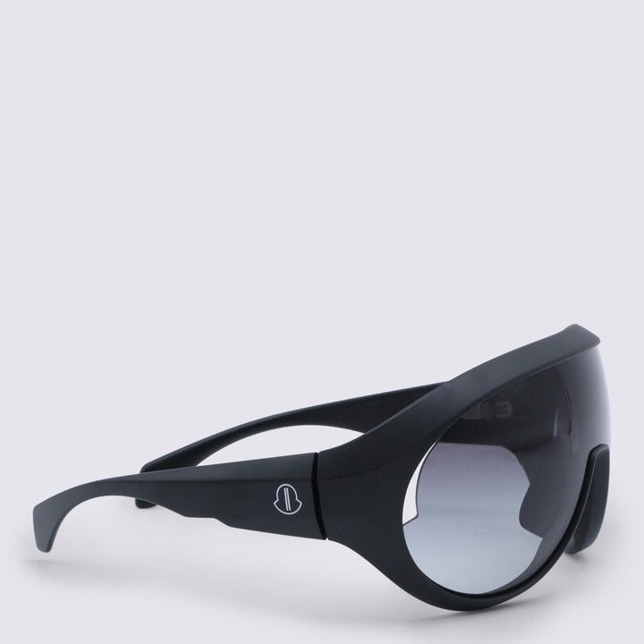 Moncler X Rick Owens Sunglasses - Nero | 7b92e0d5dc24e0bfe5825bea2e4a9e10ccab35e5