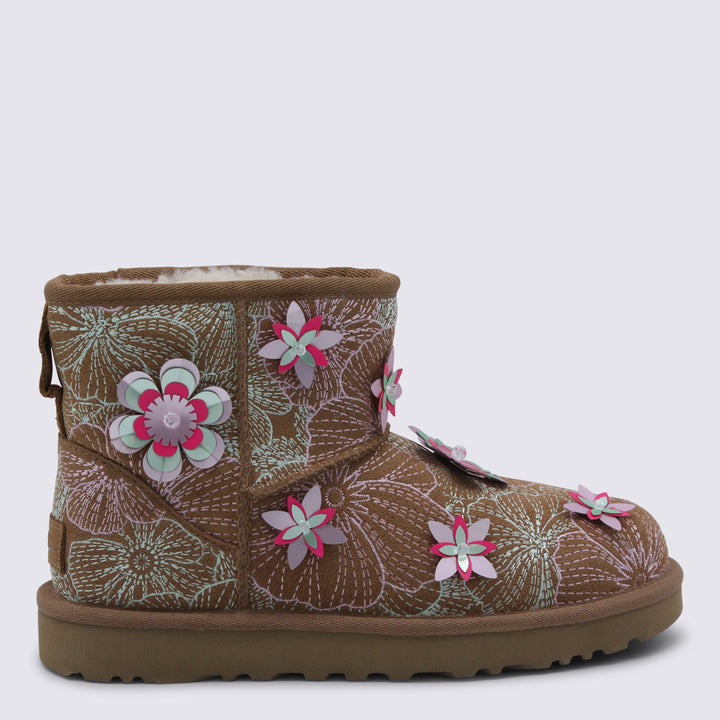 Ugg Boots - Chestnut | 6132d099661f81e7326e4a3b0632237aa02df979