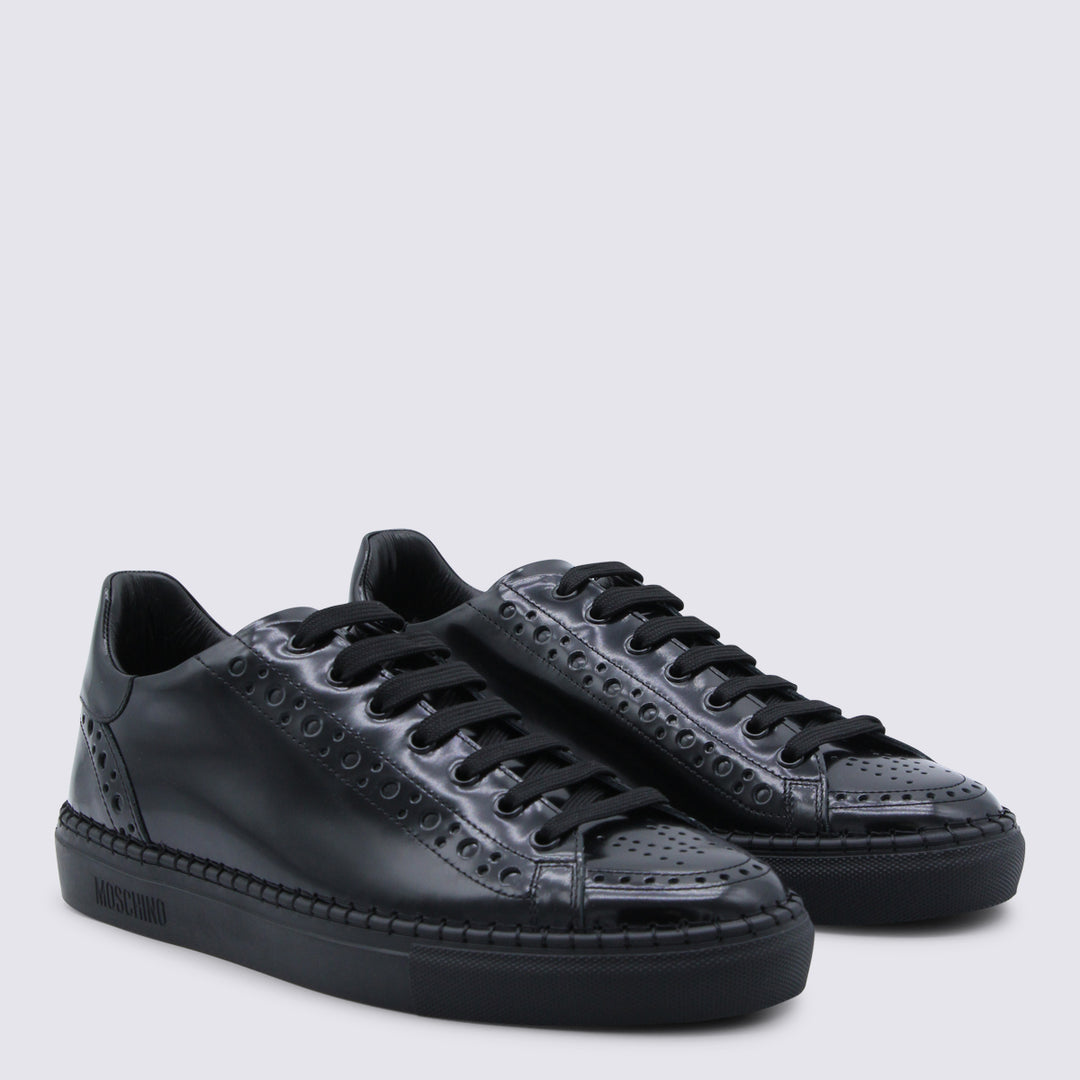 Moschino Sneakers - Blacks and greys | e81490f5683db27df93d4042d972a2e5093a1642