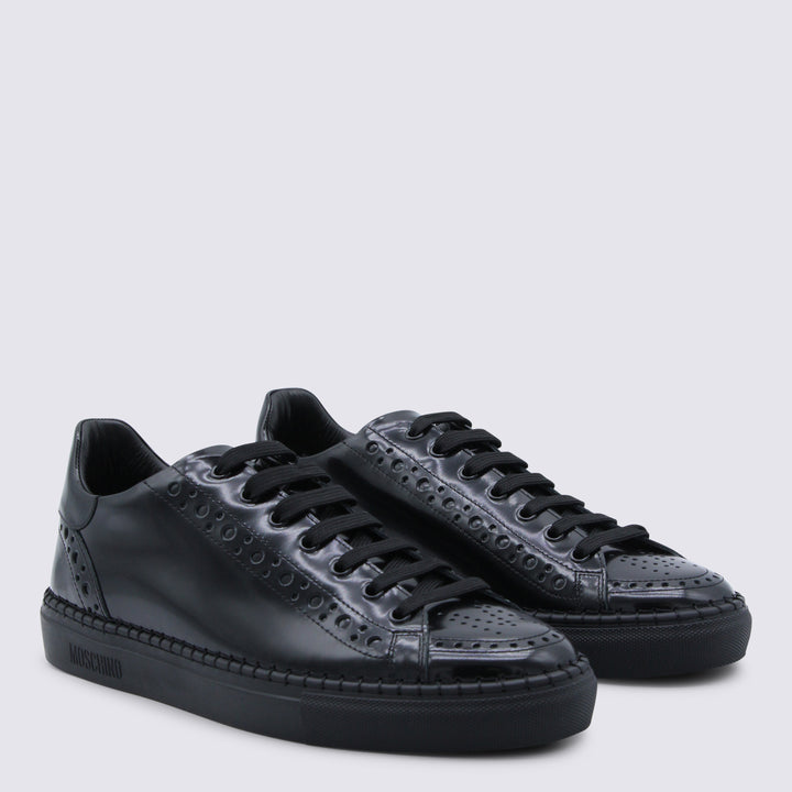 Moschino Sneakers - Blacks and greys | e81490f5683db27df93d4042d972a2e5093a1642